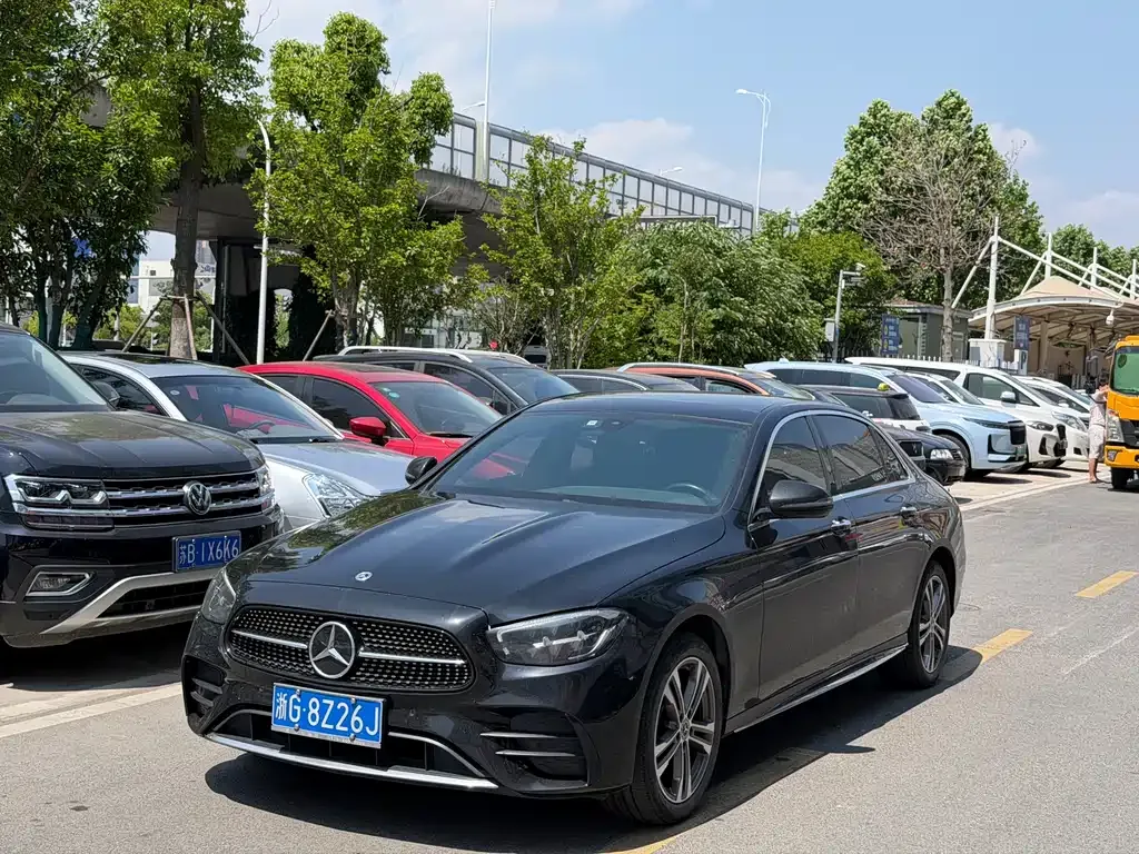 Mercedes-Benz E-Class 2023 из CN, фото 1