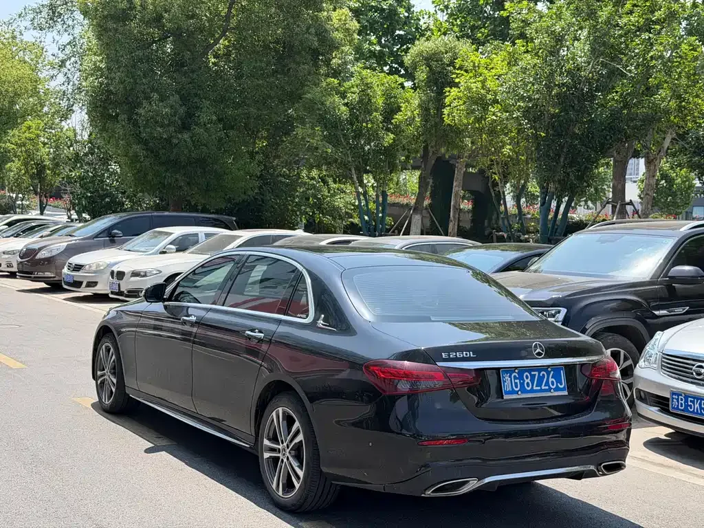 Mercedes-Benz E-Class 2023 из CN, фото 7
