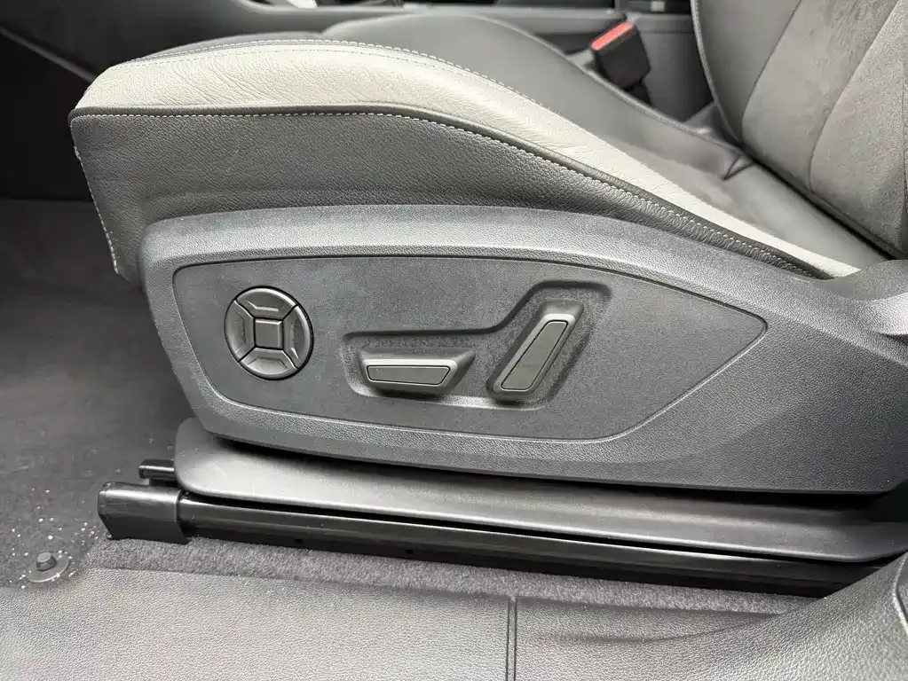 Audi Q3 2022 из CN, фото 9