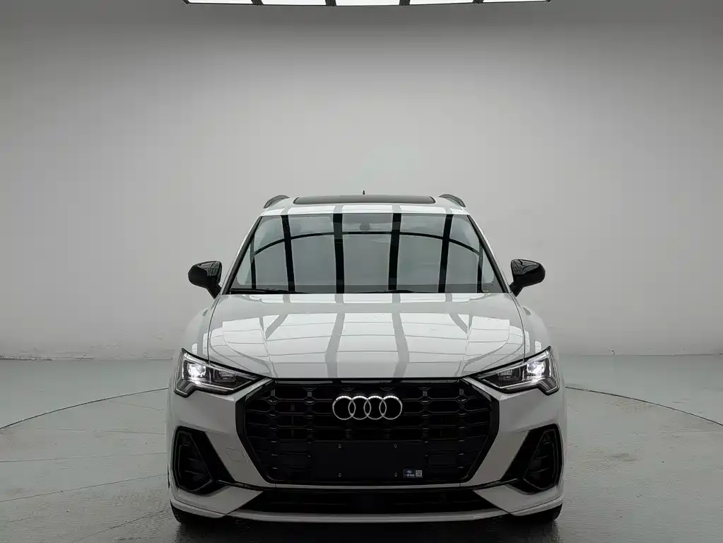 Audi Q3 2022 из CN, фото 2