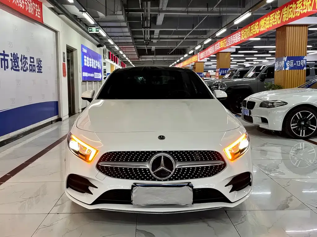 Mercedes-Benz A-Class — фото 1