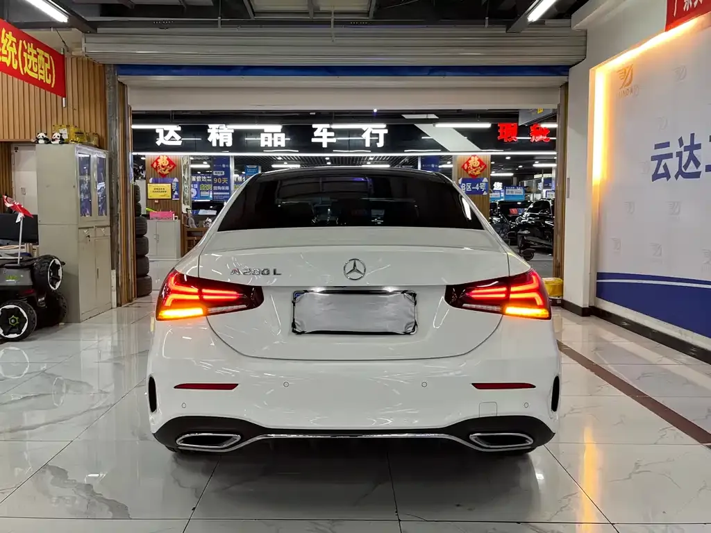 Mercedes-Benz A-Class — фото 9