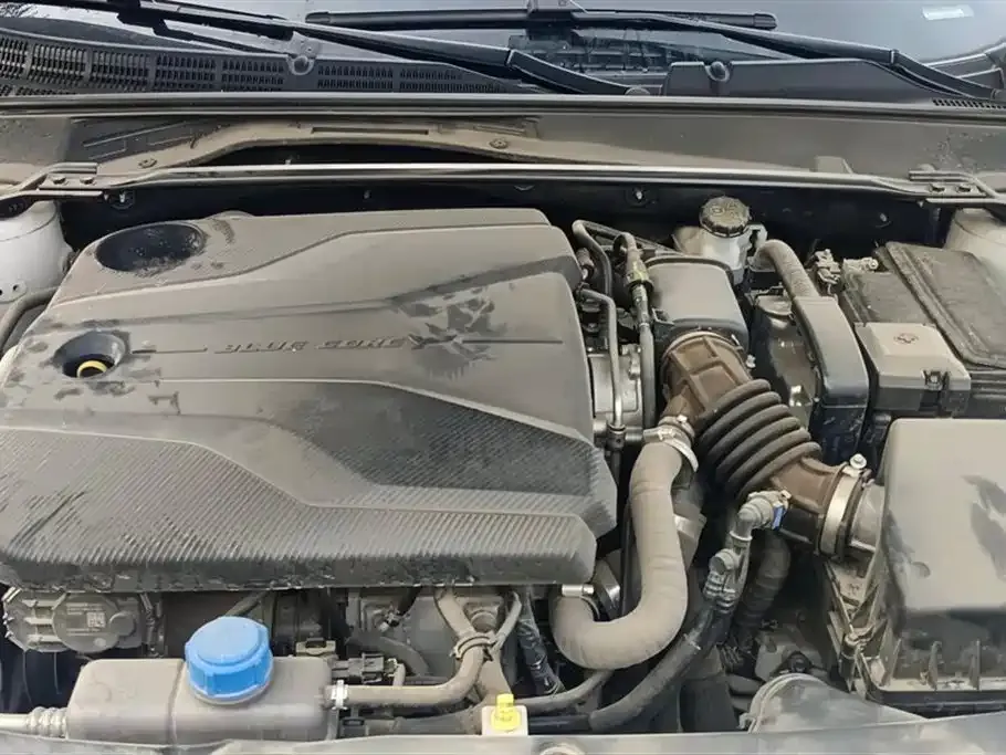 Changan UNI-V 2023 из CN, фото 3