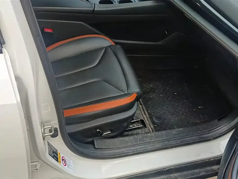 Changan UNI-V 2023 из CN, фото 4