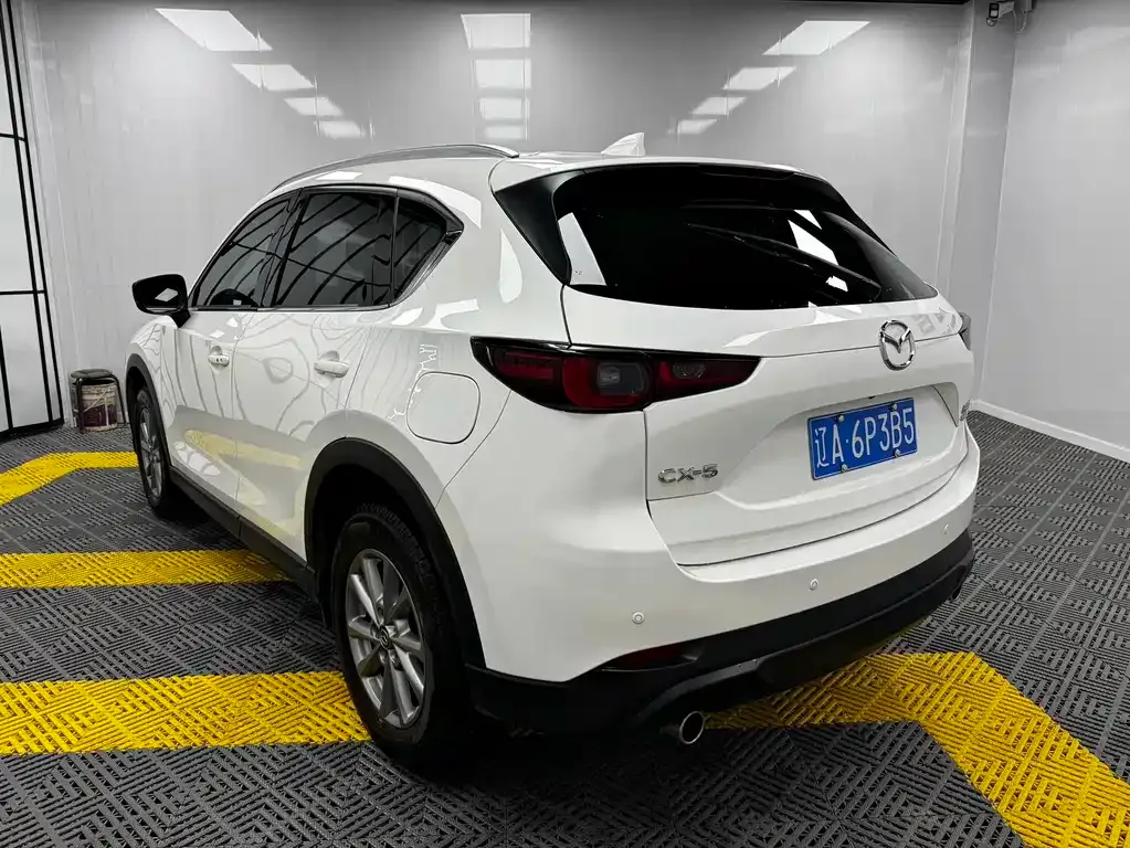 Mazda CX-5 2023 из CN, фото 5