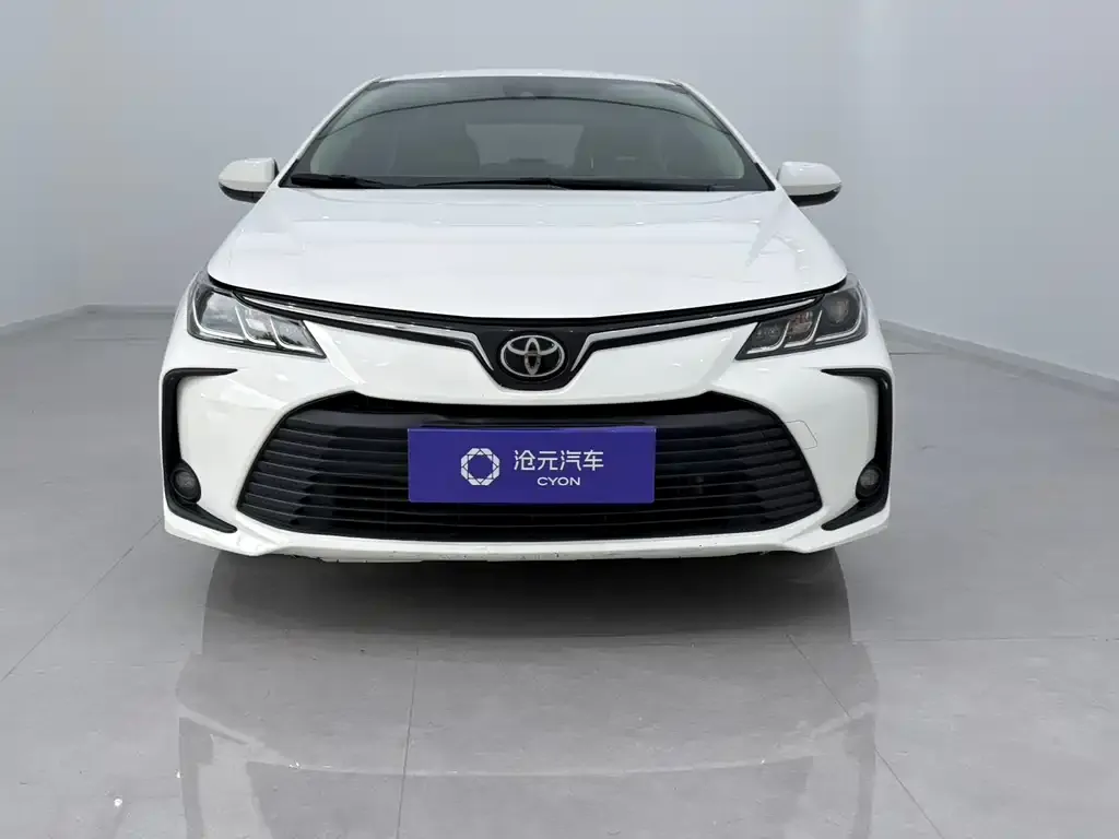 Toyota Corolla — фото 3