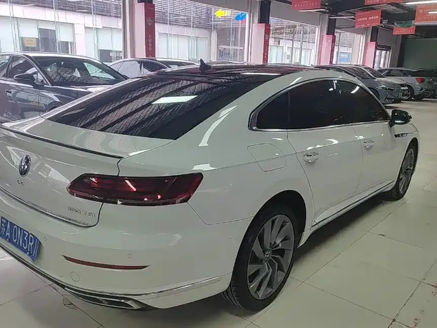 Volkswagen CC 2023 из CN, фото 6