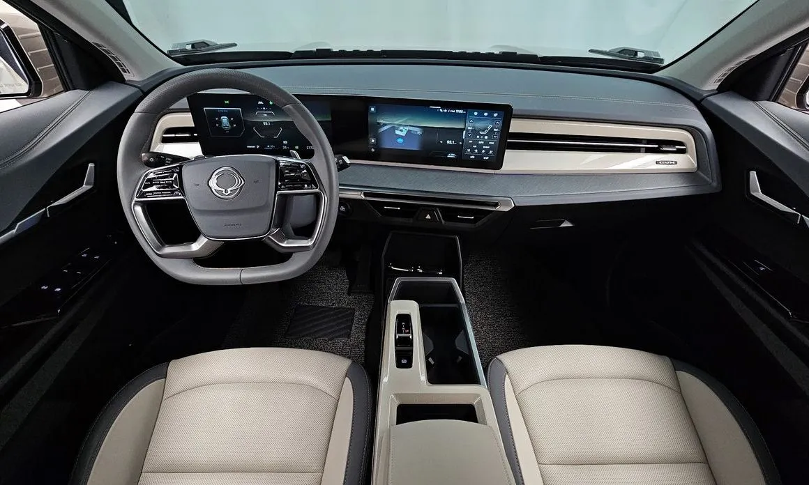 KG Mobility (Ssangyong) Torres 2024 из KR, фото 2