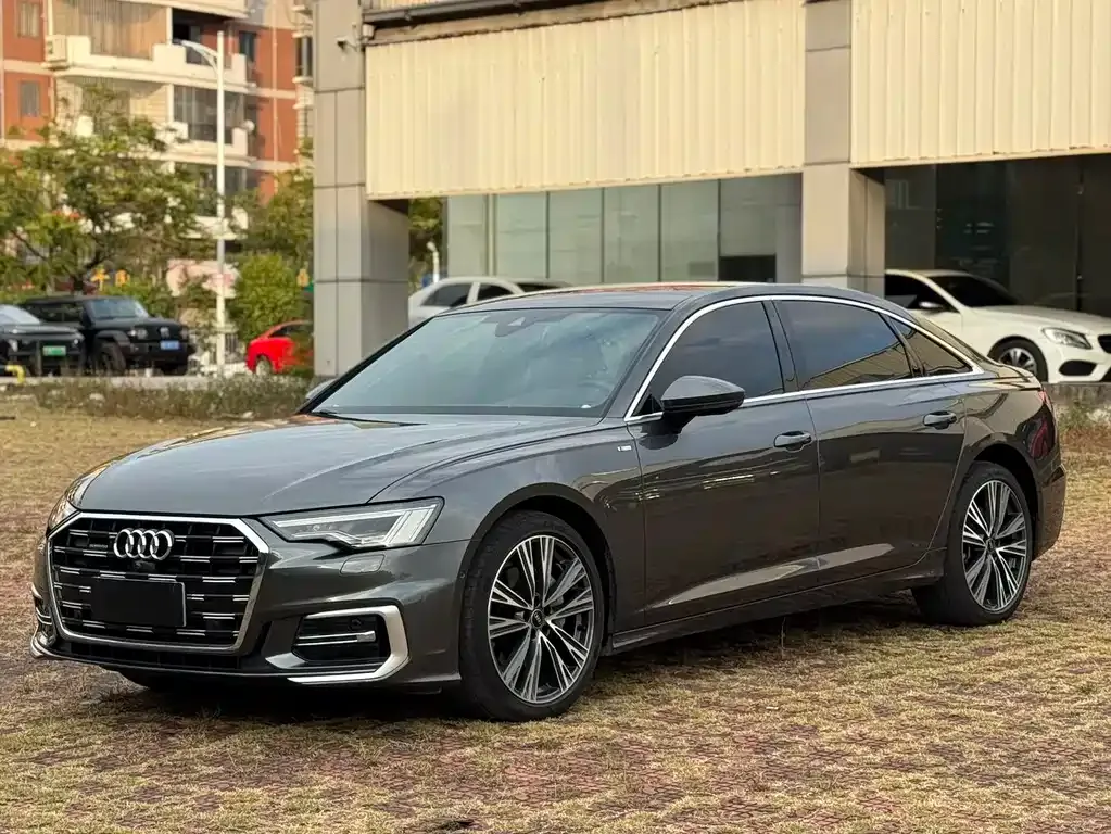 Audi A6L 2023 из CN, фото 8