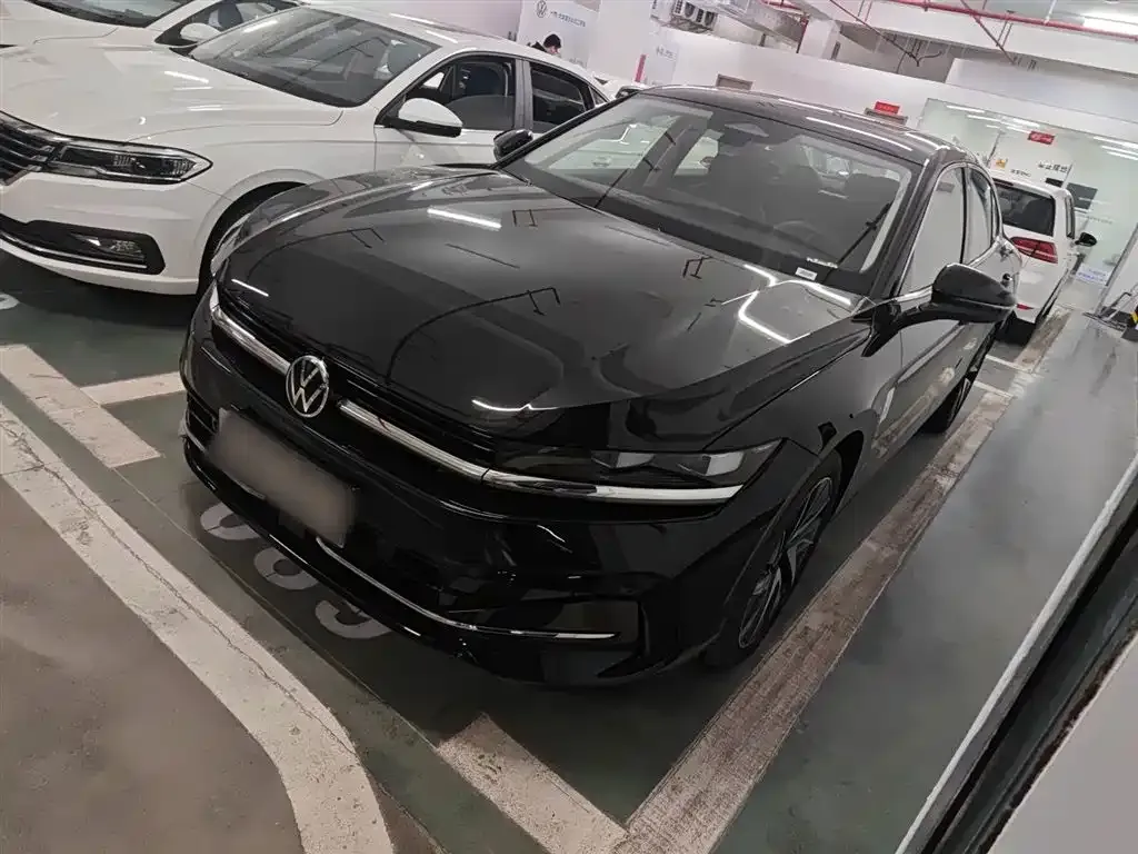 Volkswagen Magotan 2025 из CN, фото 9