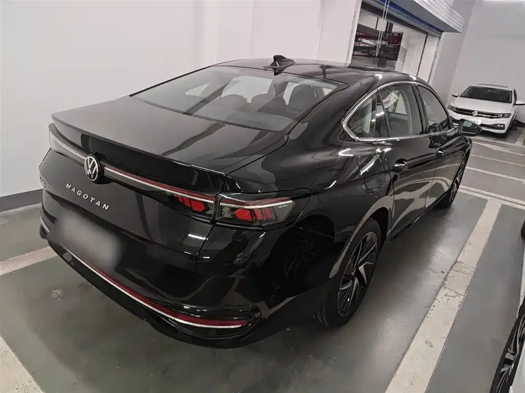 Volkswagen Magotan 2025 из CN, фото 8