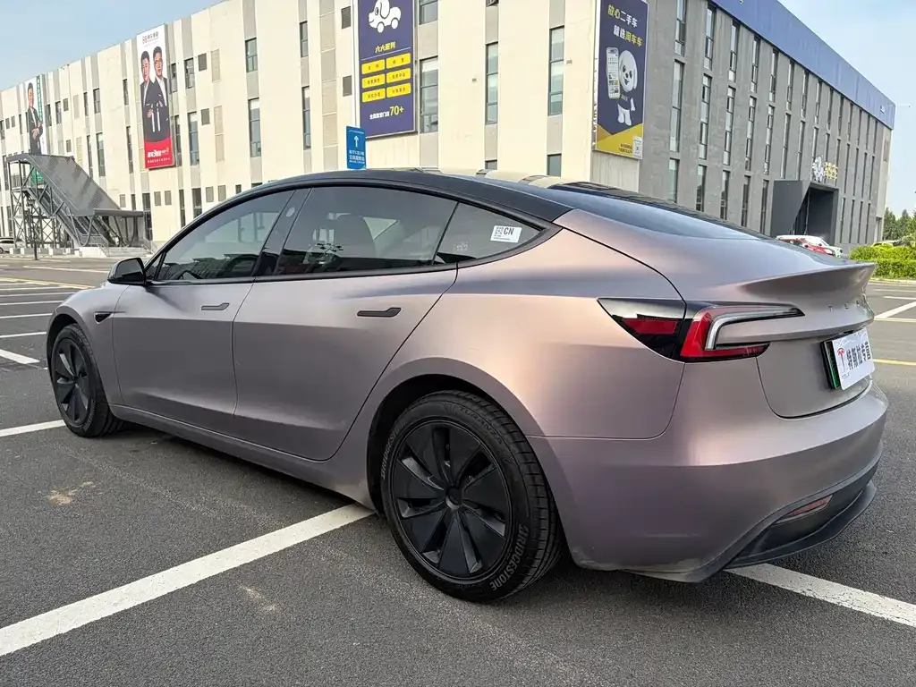 Tesla Model 3 — фото 6