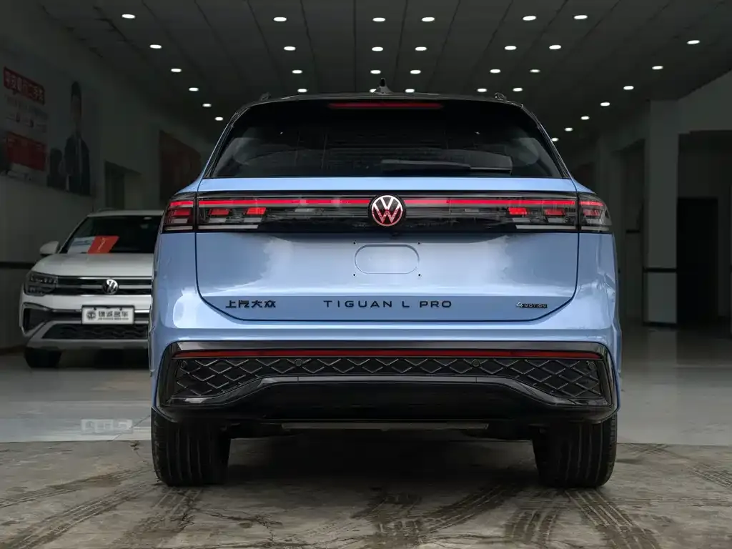 Volkswagen Tiguan L — фото 5