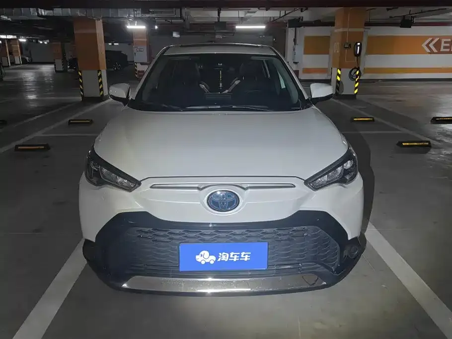 Toyota Frontlander 2024 из CN, фото 3