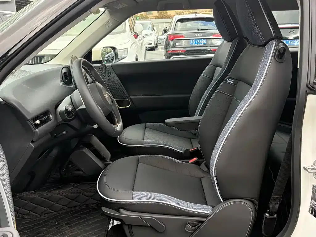 MINI Cooper EV 2026 из CN, фото 4