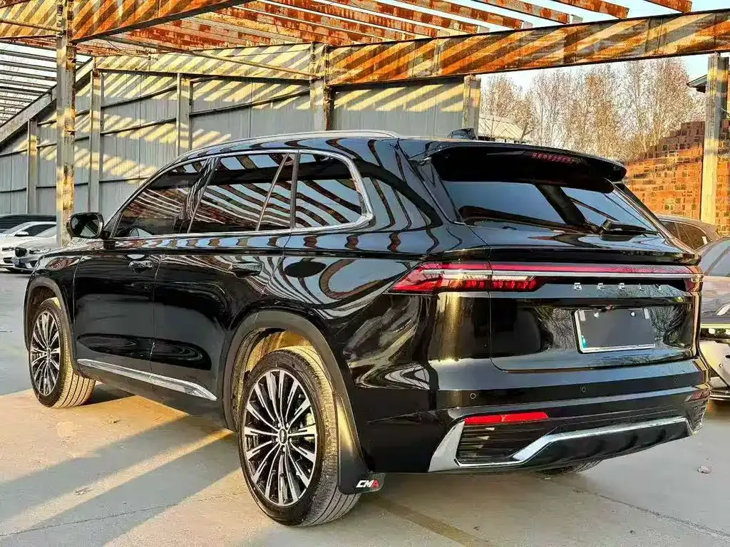 Geely Xingyue L — фото 6