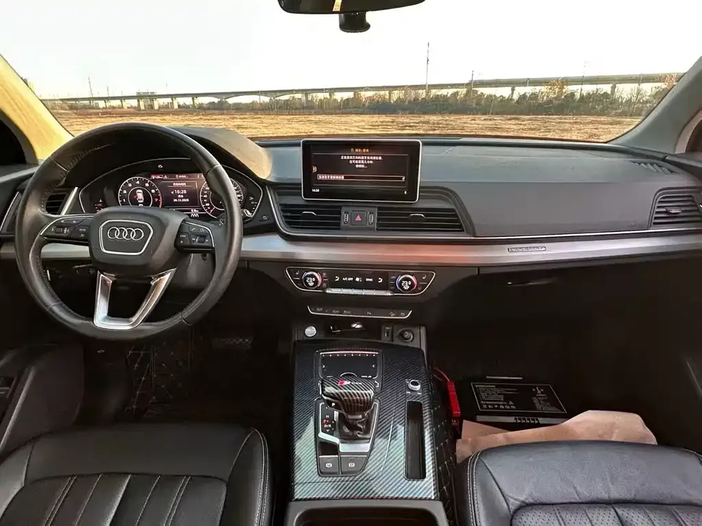 Audi Q5L 2021 из CN, фото 4