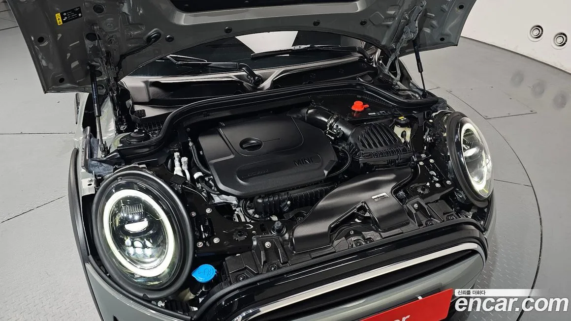 Mini Cooper 2022 из KR, фото 8