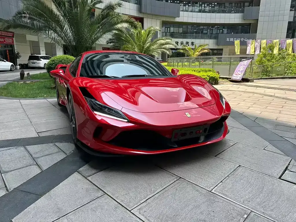 Ferrari F8 — фото 4