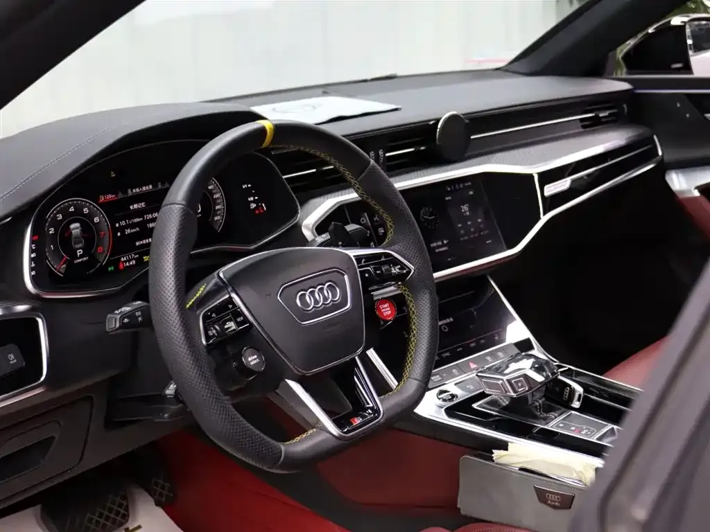 Audi A7L — фото 7