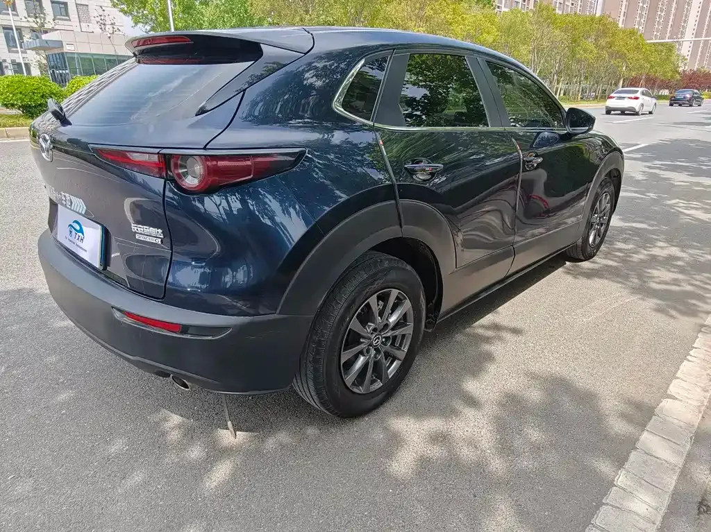 Mazda CX-30 — фото 10
