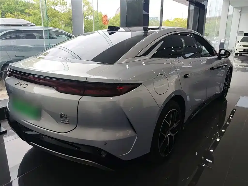 BYD Han L 2025 из CN, фото 4