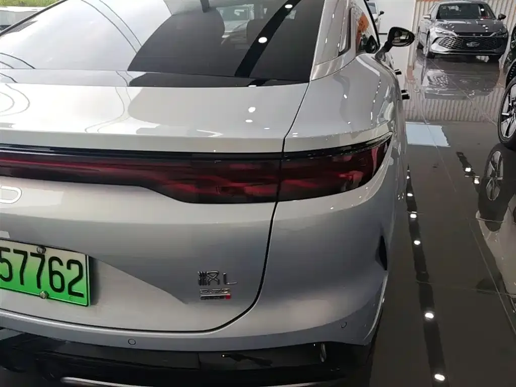 BYD Han L 2025 из CN, фото 9