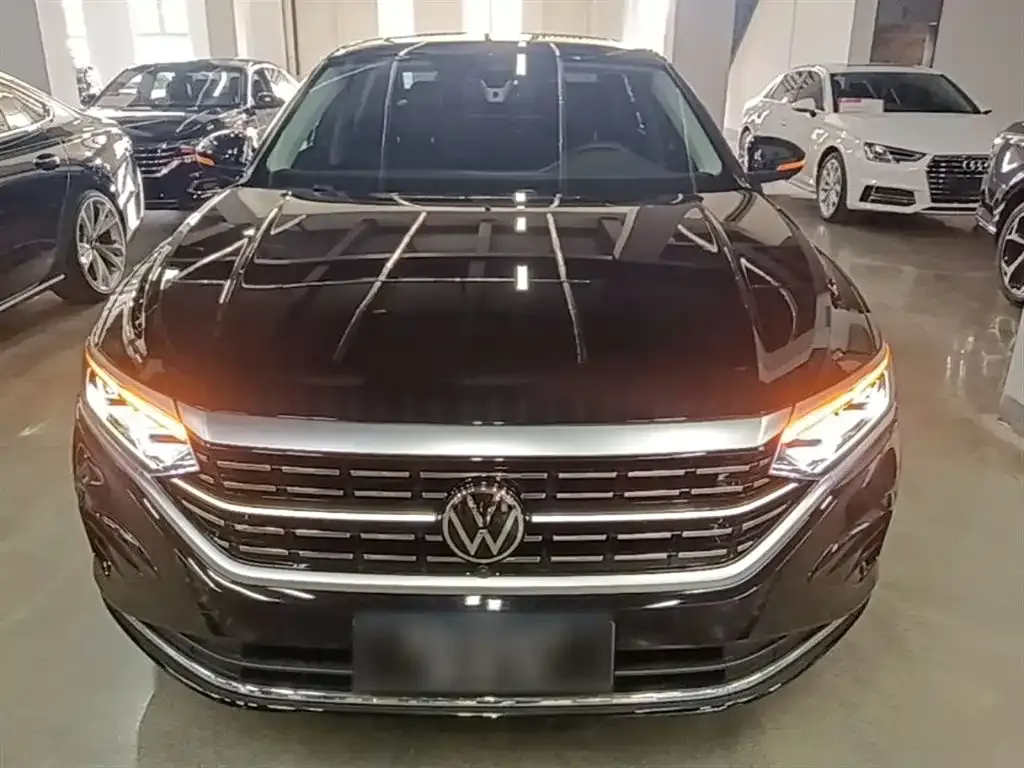 Volkswagen Passat — фото 5