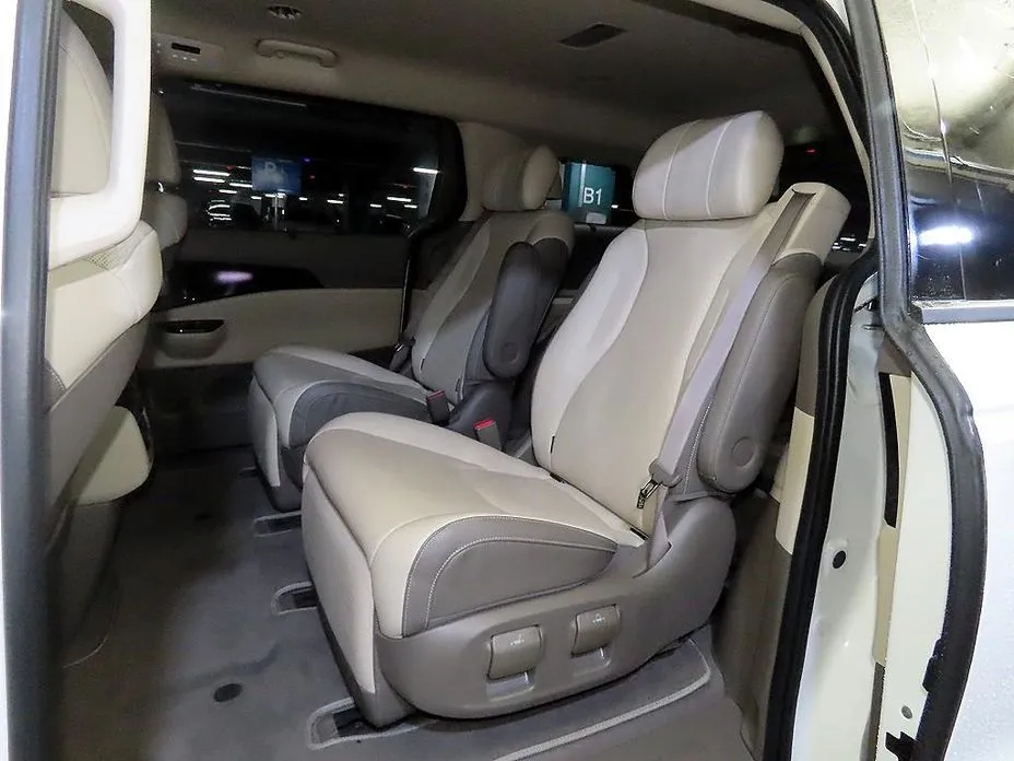 Kia Carnival 2023 из KR, фото 4