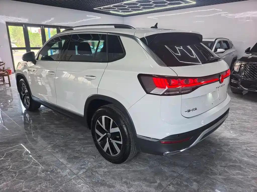 Volkswagen Tayron 2023 из CN, фото 2