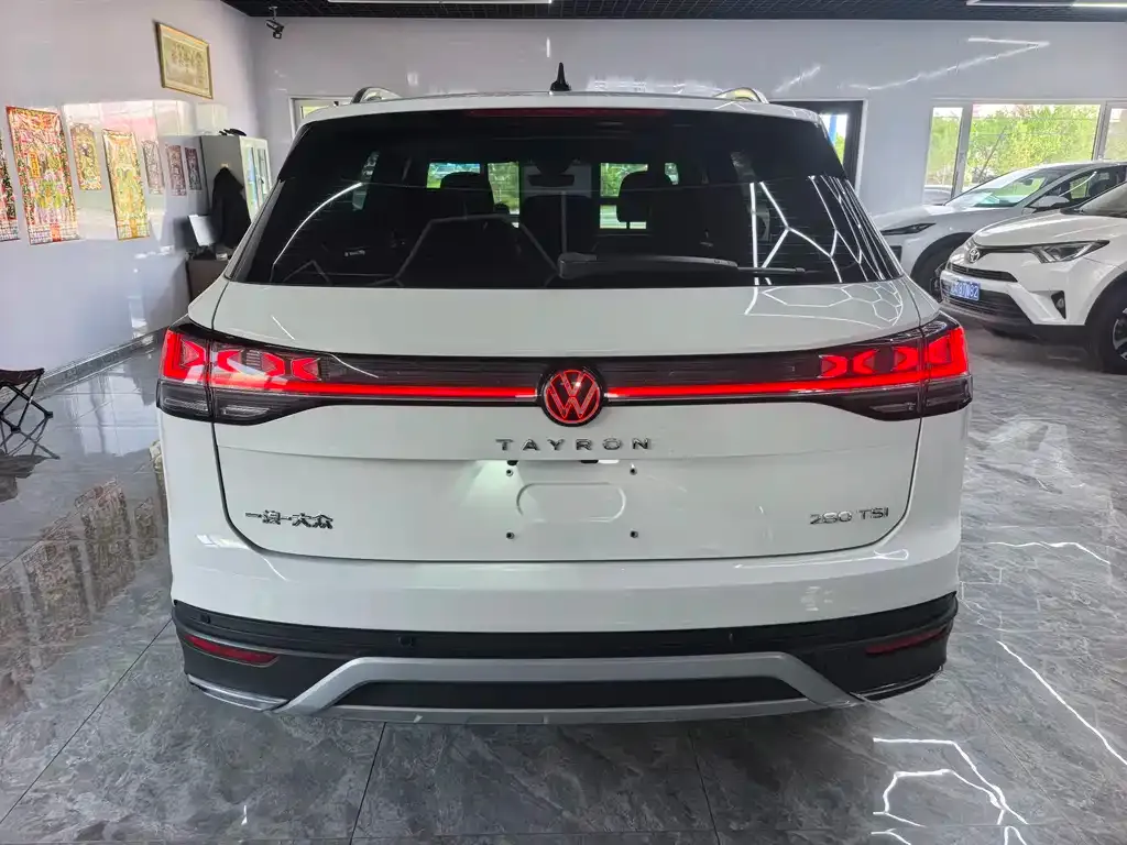 Volkswagen Tayron 2023 из CN, фото 9