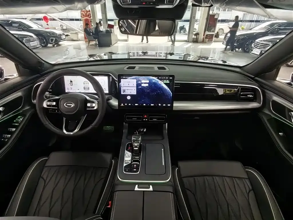GAC Motor Trumpchi GS8 — фото 4