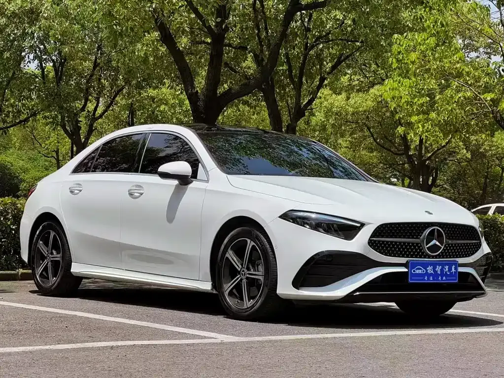Mercedes-Benz A-Class — фото 8
