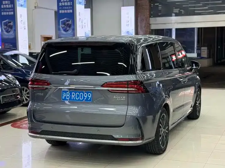 Roewe iMAX8 2023 из CN, фото 8