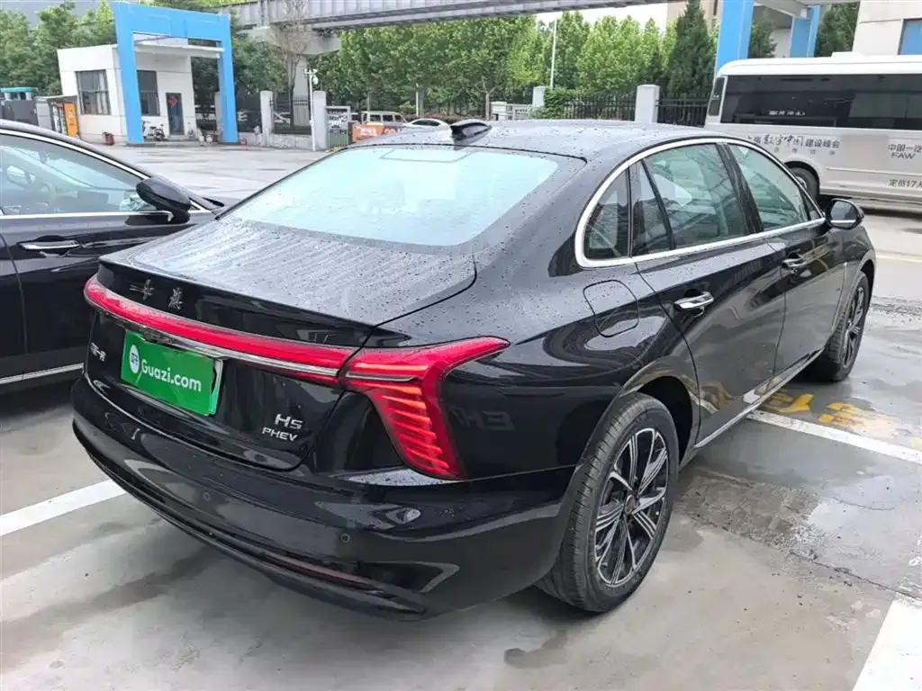 Hongqi H5 PHEV 2026 из CN, фото 5
