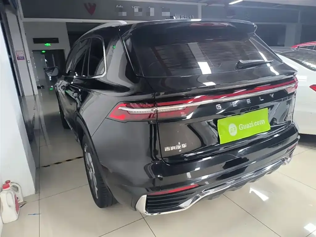 Geely Xingyue L — фото 10