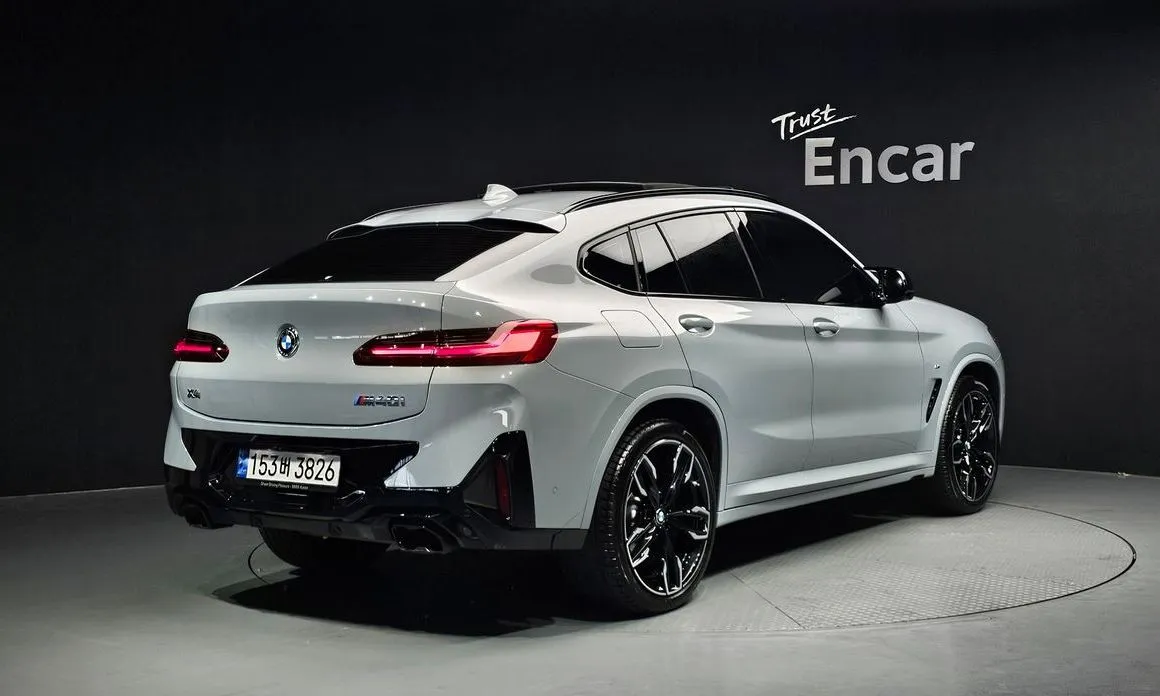 BMW X4 2022 из KR, фото 3