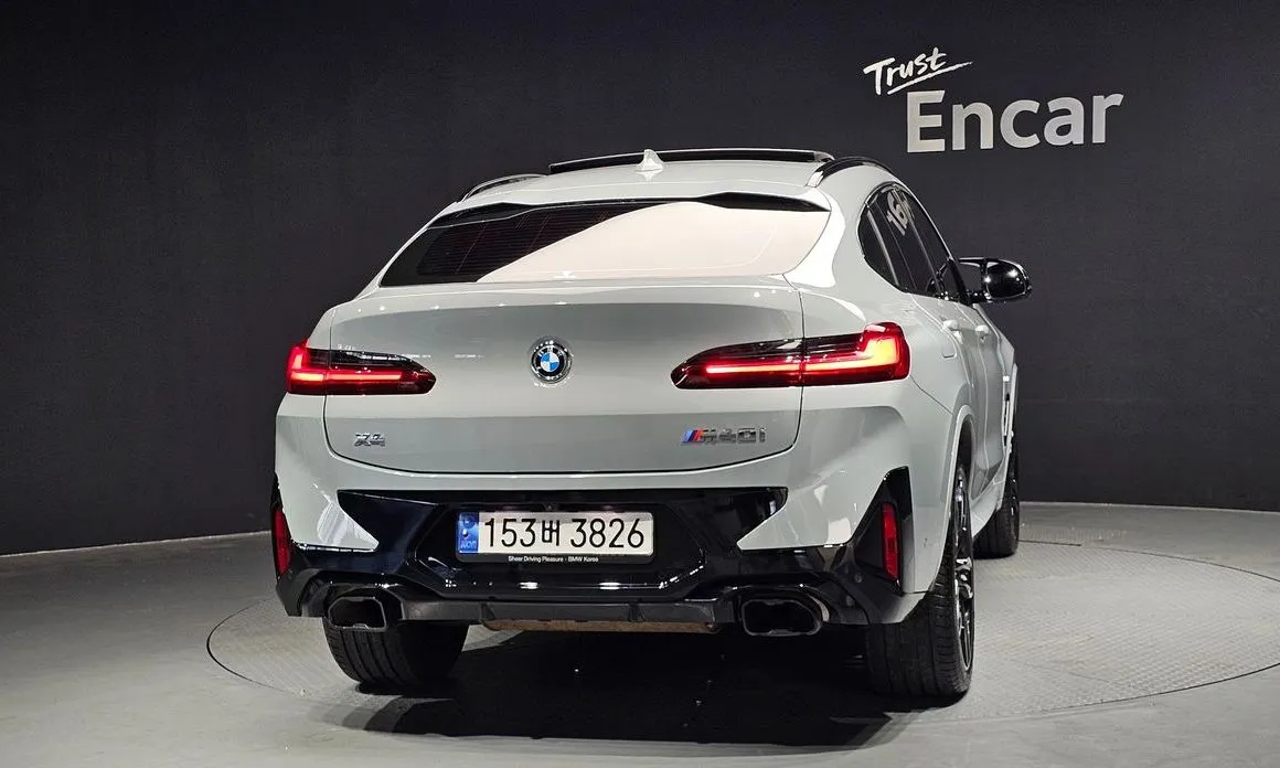 BMW X4 2022 из KR, фото 2