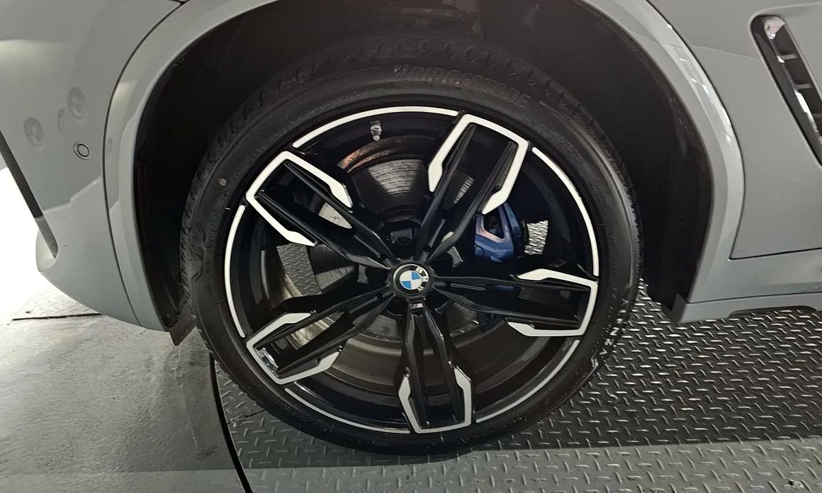 BMW X4 2022 из KR, фото 8