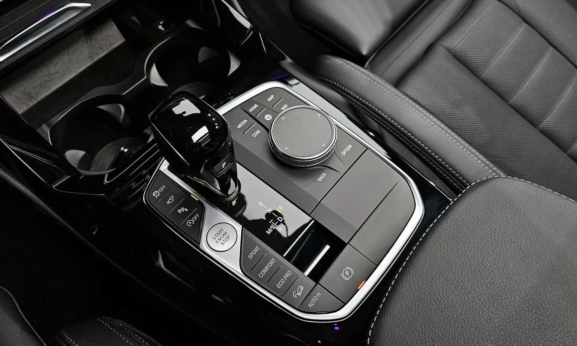 BMW X4 2022 из KR, фото 10