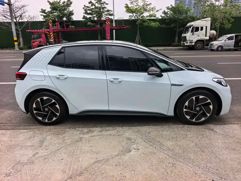 Volkswagen ID.3 2023 из CN, фото 9