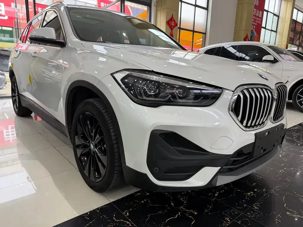 BMW X1 2021 из CN, фото 1