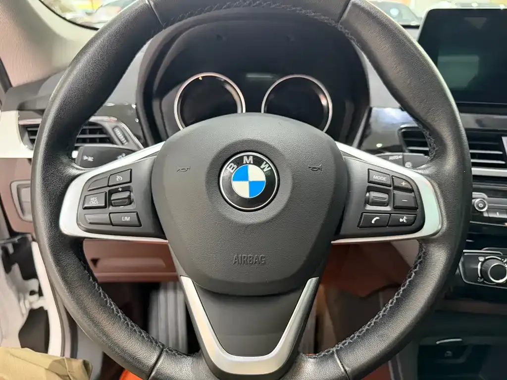BMW X1 2021 из CN, фото 8