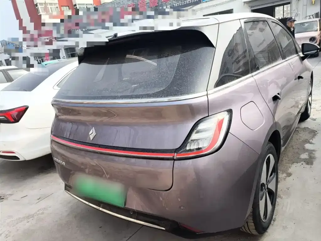 Baojun Yunduo 2023 из CN, фото 4