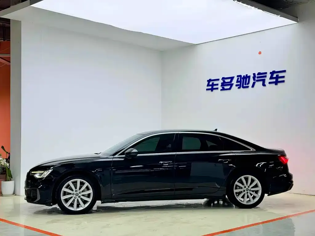 Audi A6L 2021 из CN, фото 2