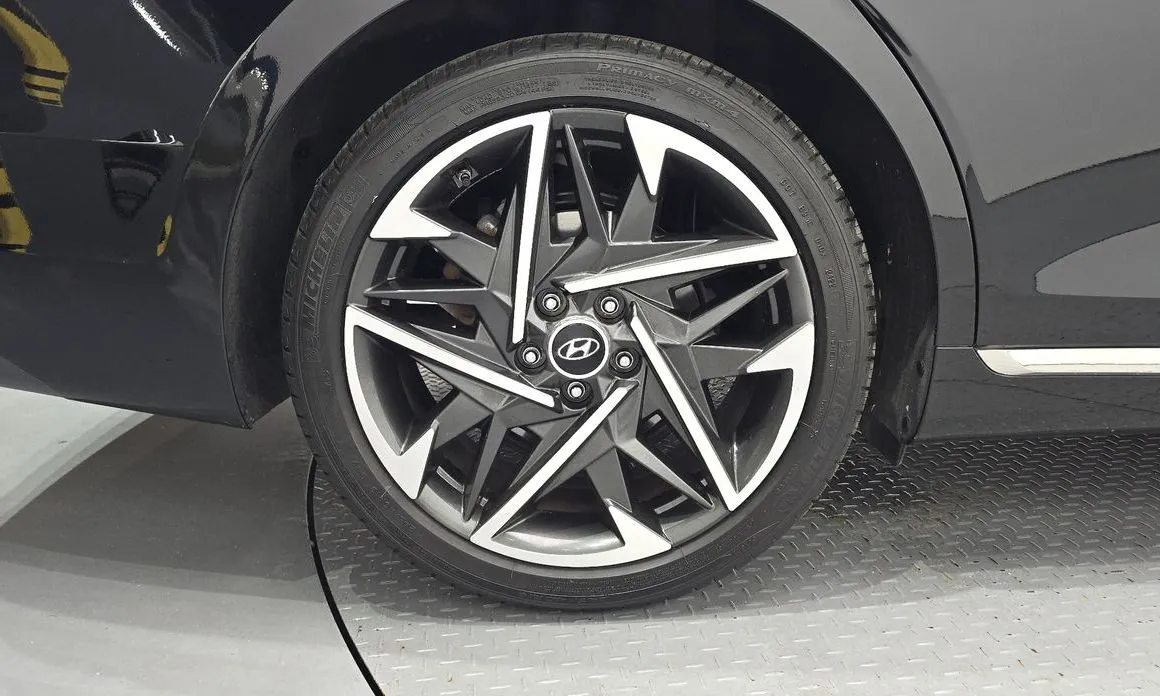 Hyundai Grandeur 2023 из KR, фото 9
