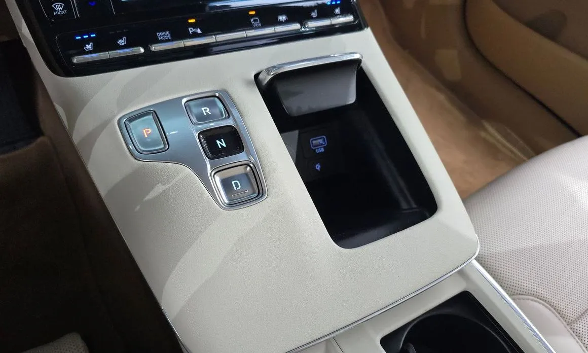 Hyundai Grandeur 2023 из KR, фото 5