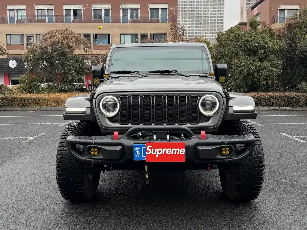 Jeep Wrangler — фото 6