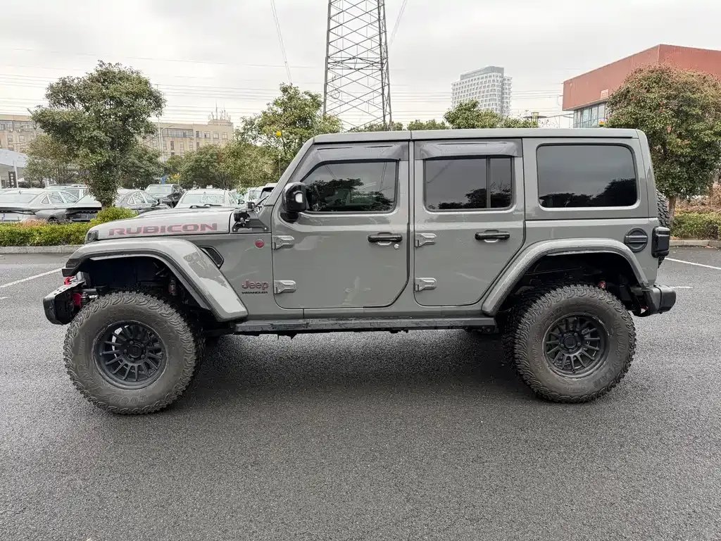 Jeep Wrangler — фото 3