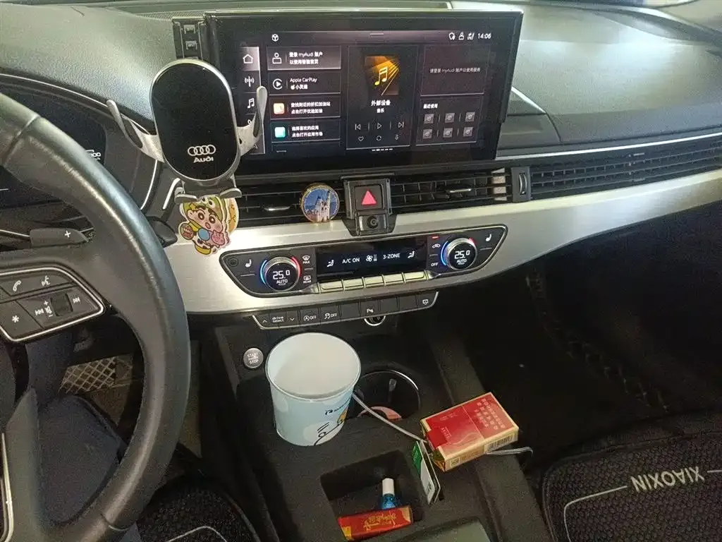 Audi A4L 2023 из CN, фото 8